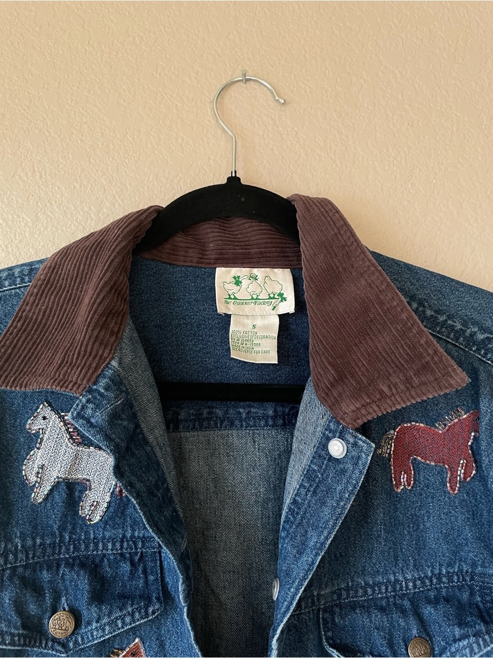 The Quacker Factory Denim Jacket with Embroidered Beaded Horses - Picture 3 of 10